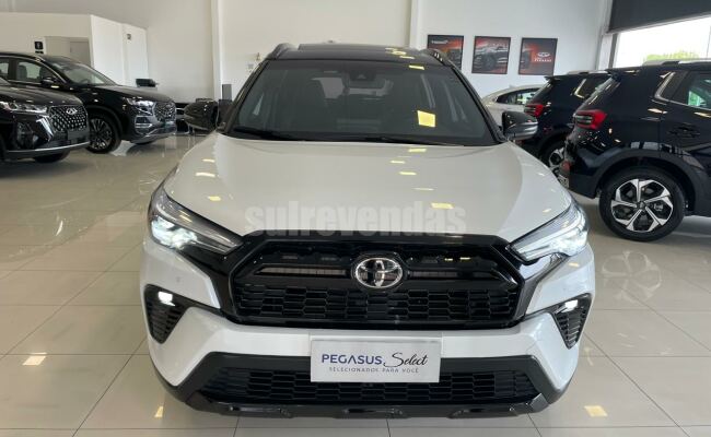 Toyota COROLLA CROSS GRS
