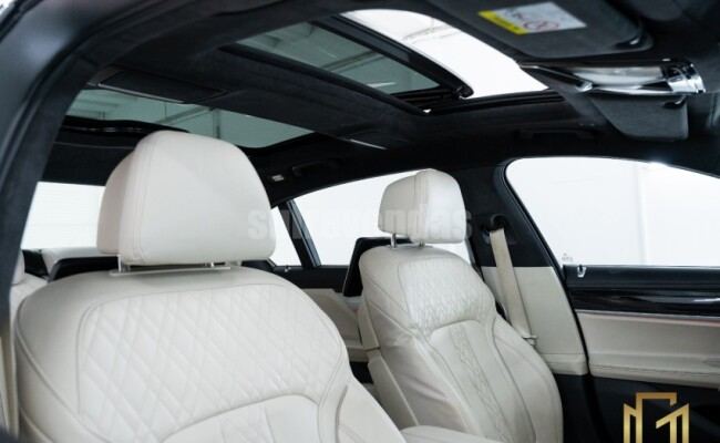 BMW 745Le 3.0 TWINPOWER HÍBRIDO M SPORT AUTOMÁTICO
