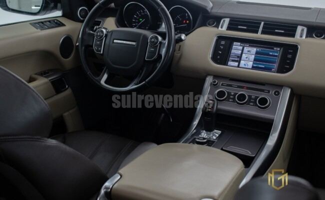 Land Rover RANGE ROVER 3.0 VOGUE V6 24V TURBO DIESEL 4P AUTOMÁTICO