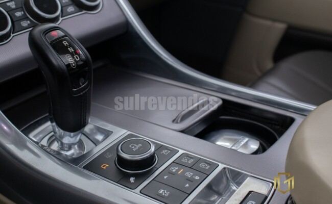 Land Rover RANGE ROVER 3.0 VOGUE V6 24V TURBO DIESEL 4P AUTOMÁTICO