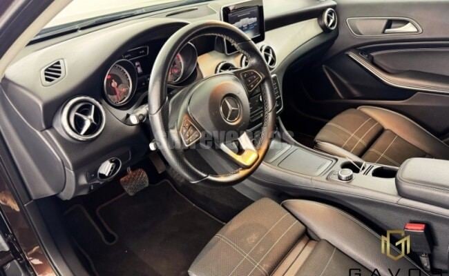Mercedes-Benz GLA 200 1.6 CGI ADVANCE 16V TURBO FLEX 4P AUTOMÁTICO