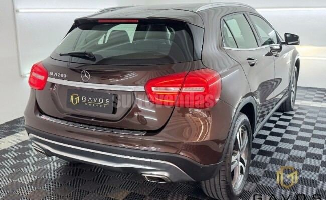 Mercedes-Benz GLA 200 1.6 CGI ADVANCE 16V TURBO FLEX 4P AUTOMÁTICO