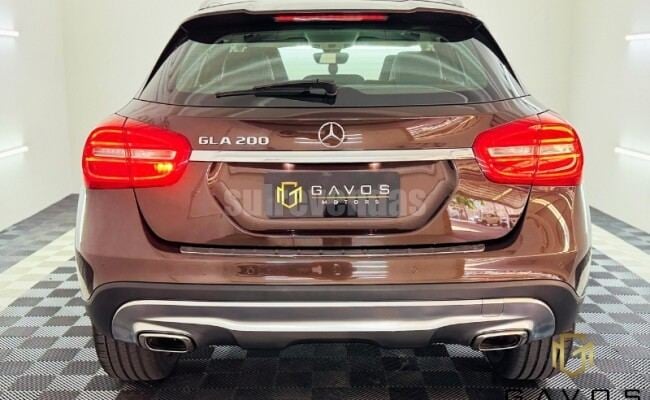 Mercedes-Benz GLA 200 1.6 CGI ADVANCE 16V TURBO FLEX 4P AUTOMÁTICO