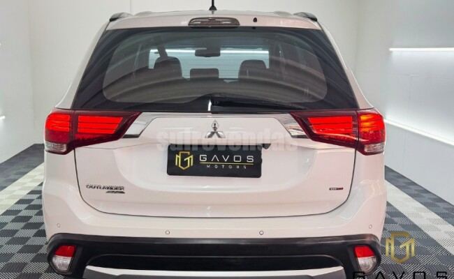 Mitsubishi OUTLANDER 2.2 4X4 16V DIESEL 4P AUTOMÁTICO