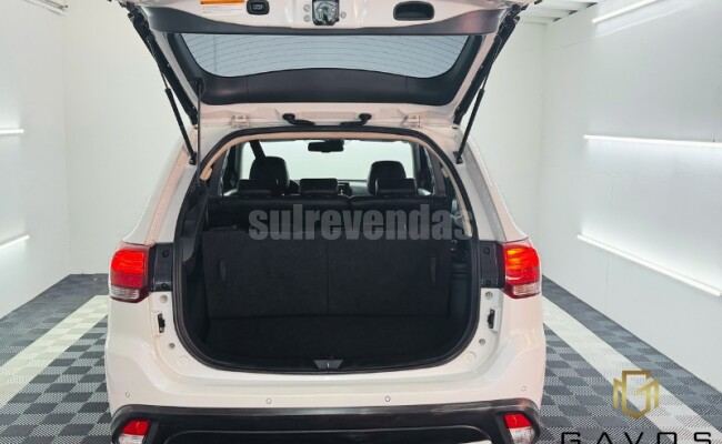 Mitsubishi OUTLANDER 2.2 4X4 16V DIESEL 4P AUTOMÁTICO