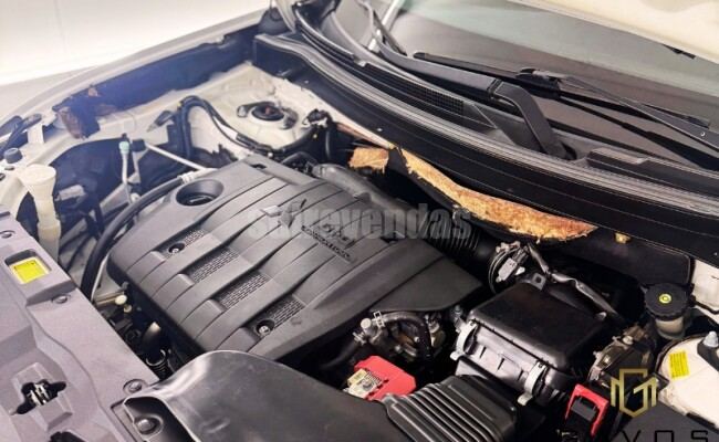 Mitsubishi OUTLANDER 2.2 4X4 16V DIESEL 4P AUTOMÁTICO
