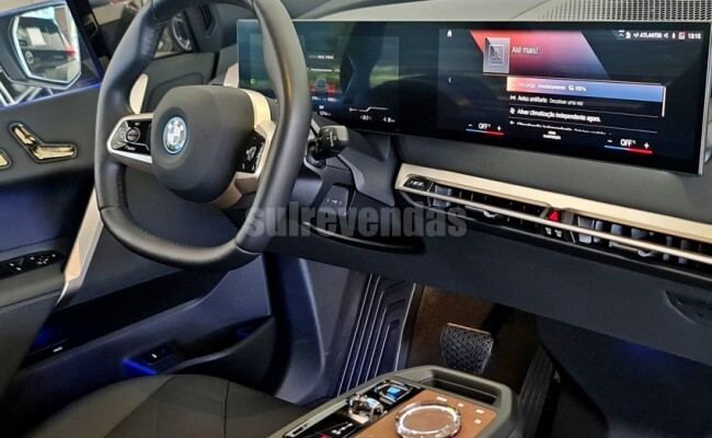 BMW iX ELÉTRICO XDRIVE40