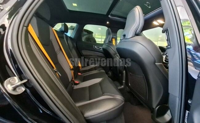 Volvo XC60 2.0 T8 RECHARGE POLESTAR ENGINEERED AWD GEARTRONIC