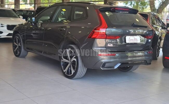 Volvo XC60 2.0 T8 RECHARGE R-DESIGN AWD GEARTRONIC
