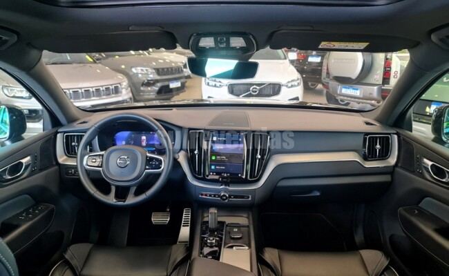 Volvo XC60 2.0 T8 RECHARGE R-DESIGN AWD GEARTRONIC