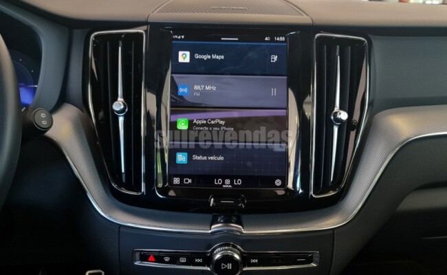 Volvo XC60 2.0 T8 RECHARGE R-DESIGN AWD GEARTRONIC