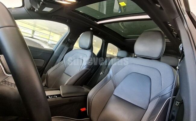 Volvo XC60 2.0 T8 RECHARGE R-DESIGN AWD GEARTRONIC