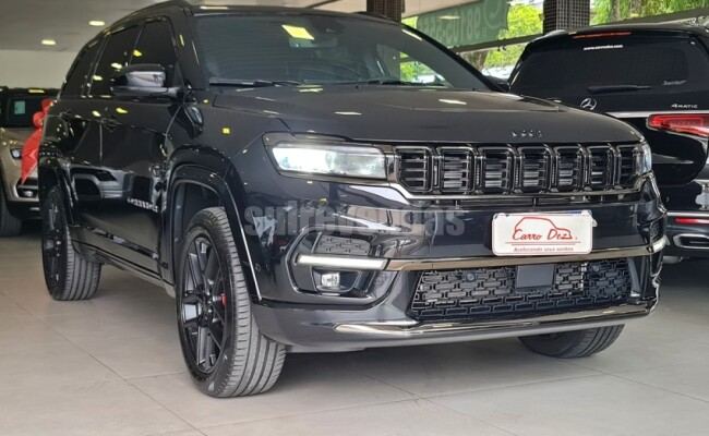 Jeep COMMANDER 2.0 HURRICANE 4 TURBO GASOLINA BLACKHAWK AT9