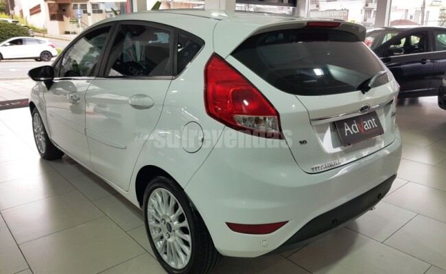 Ford FIESTA 1.6 TITANIUM HATCH 16V FLEX 4P POWERSHIFT