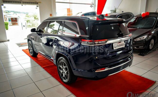 Jeep Commander