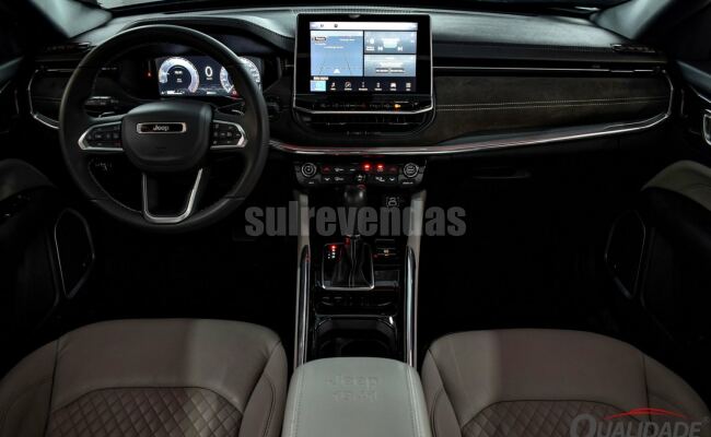 Jeep Commander