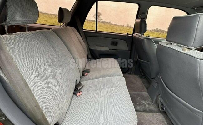 Toyota Hilux sw4