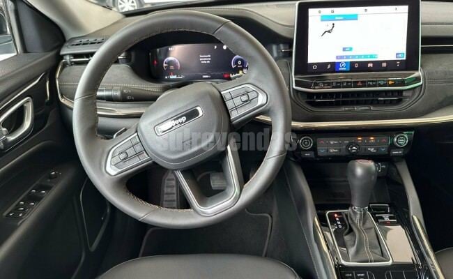 Jeep Commander