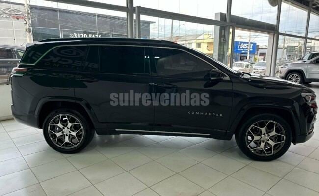 Jeep Commander