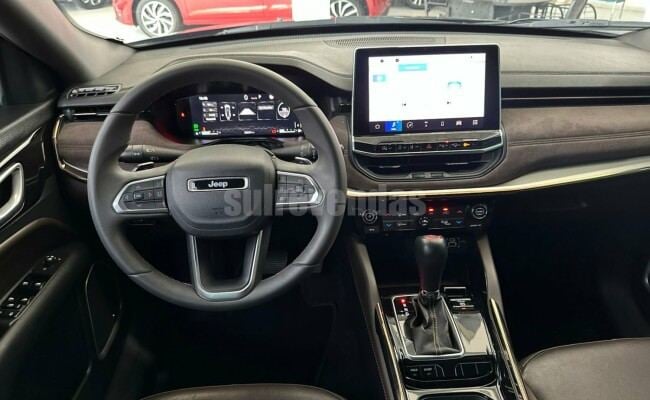 Jeep Commander