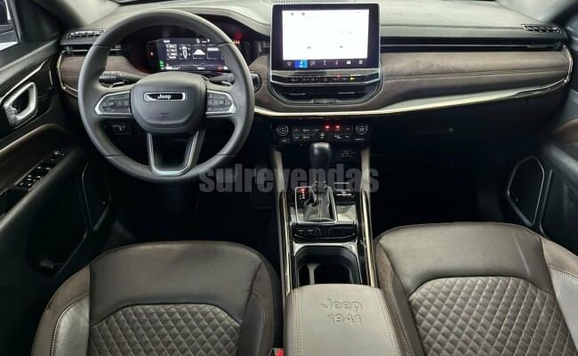 Jeep Commander
