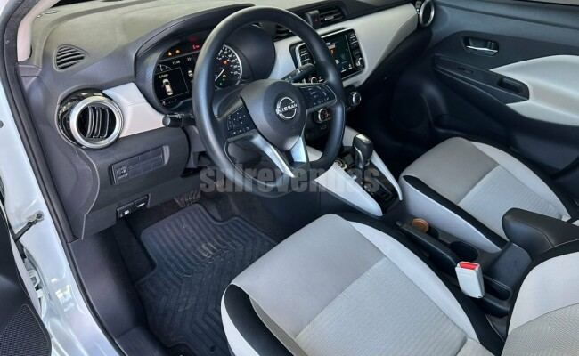 Nissan Versa