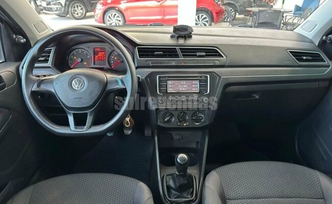 Volkswagen Voyage
