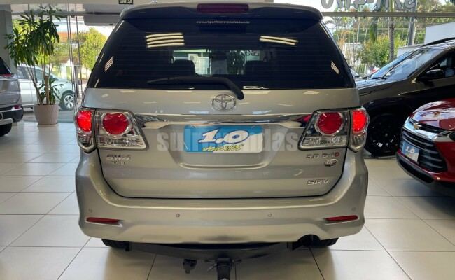 Toyota Hilux sw4