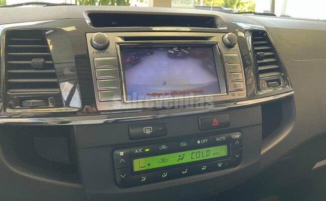 Toyota Hilux sw4