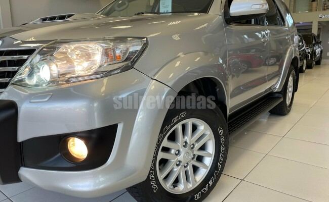 Toyota Hilux sw4