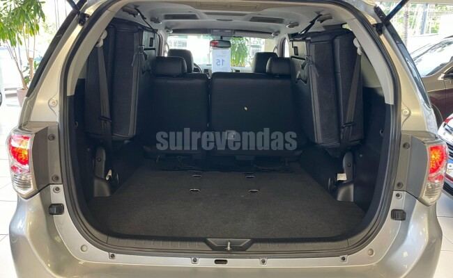 Toyota Hilux sw4