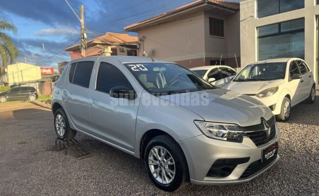 Renault SANDERO
