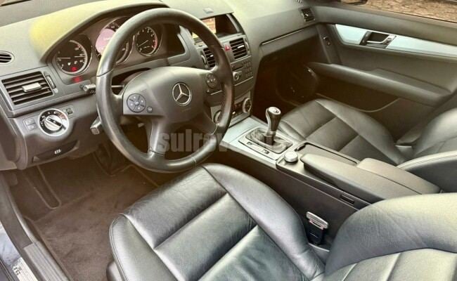 Mercedes-Benz C-200