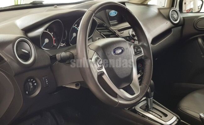 Ford FIESTA 1.6 TITANIUM SEDAN 16V FLEX 4P POWERSHIFT