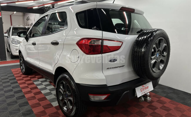 Ford EcoSport FREESTYLE 1.5 12V Flex 5p Aut.