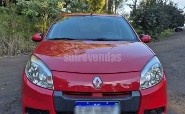 Renault SANDERO