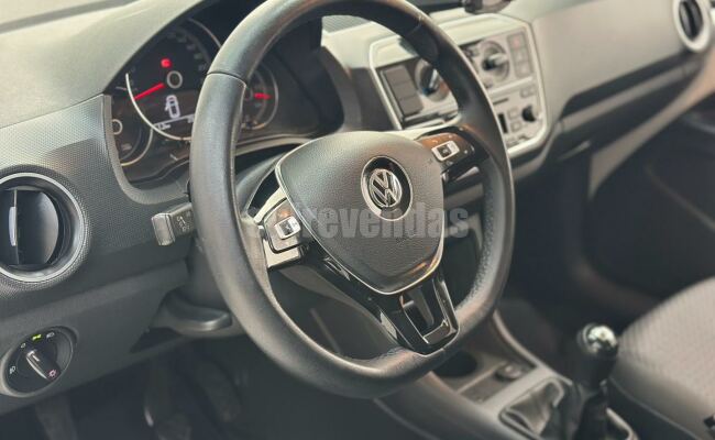 Volkswagen up! move 1.0 total flex 12v 5p