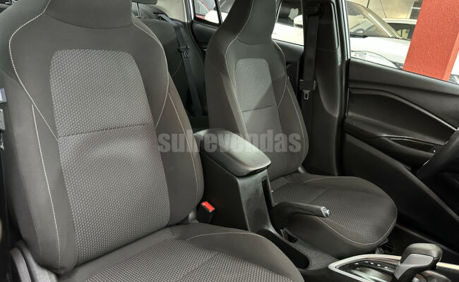 Chevrolet ONIX SEDAN Plus LTZ 1.0 12V TB Flex Aut.