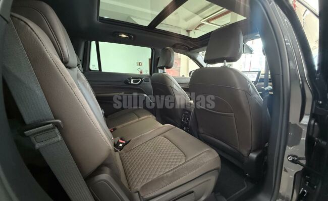 Jeep commander overl. 2.2 td 4x4 diesel aut.
