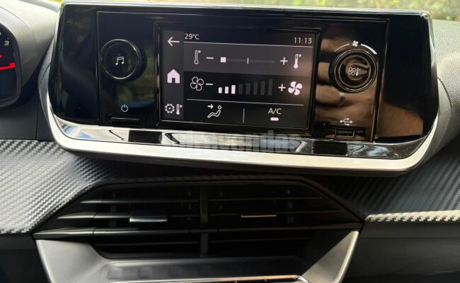 Peugeot 208 ACTIVE