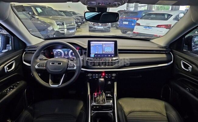 Jeep COMMANDER 1.3 T270 TURBO FLEX LONGITUDE AT6