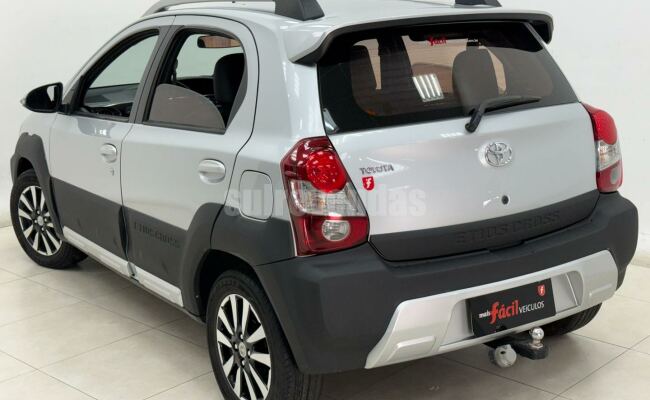 Toyota etios hb cross at
