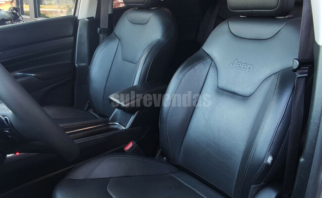 Jeep COMPASS LONG. T270 1.3 TB 4x2 Flex Aut.