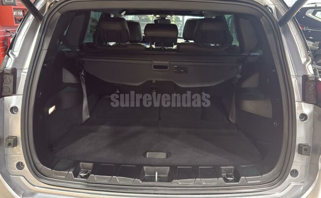 Jeep COMMANDER OVERLAND