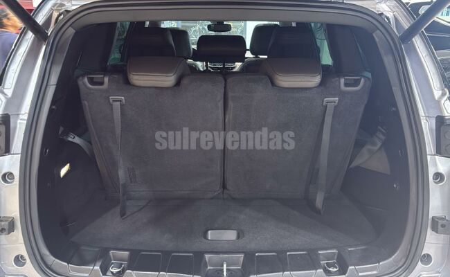 Jeep COMMANDER OVERLAND