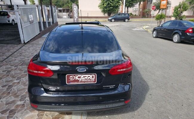 Ford FOCUS
