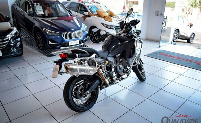 BMW F 900 gs