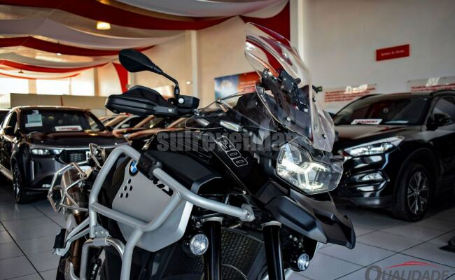 BMW F 900 gs