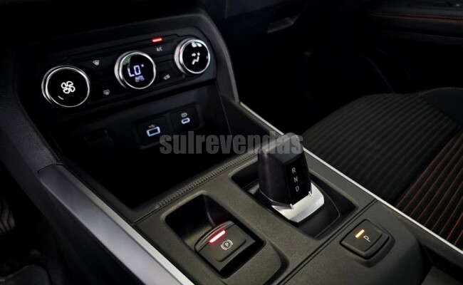 Renault KARDIAN 1.0 TCE FLEX PREMIÉRE EDITION EDC
