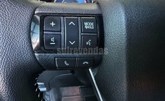 Toyota Hilux sw4